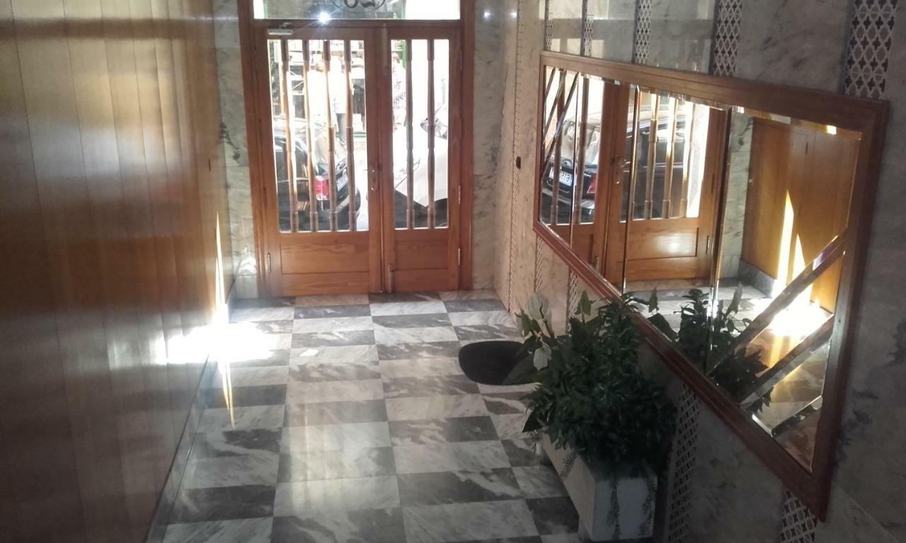 D'Paso Apartment Elda Bagian luar foto