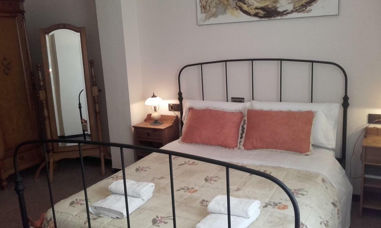 D'Paso Apartment Elda Bagian luar foto