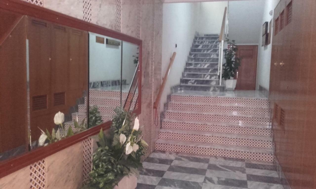 D'Paso Apartment Elda Bagian luar foto